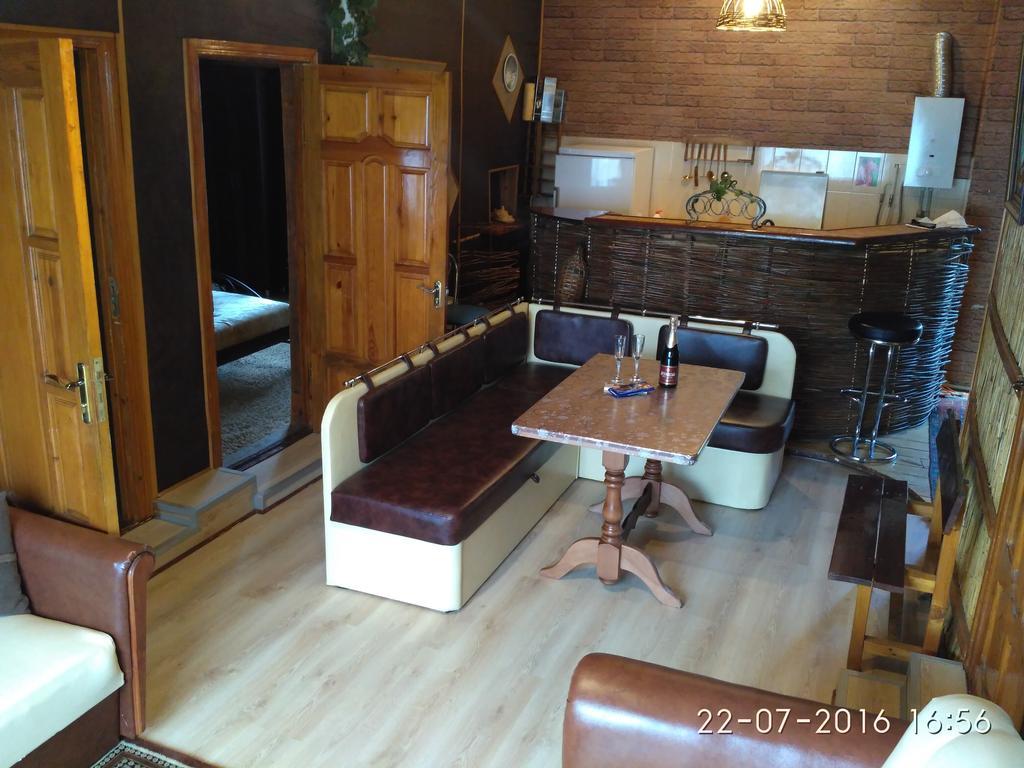 Kitech Guest House Odessa Eksteriør bilde